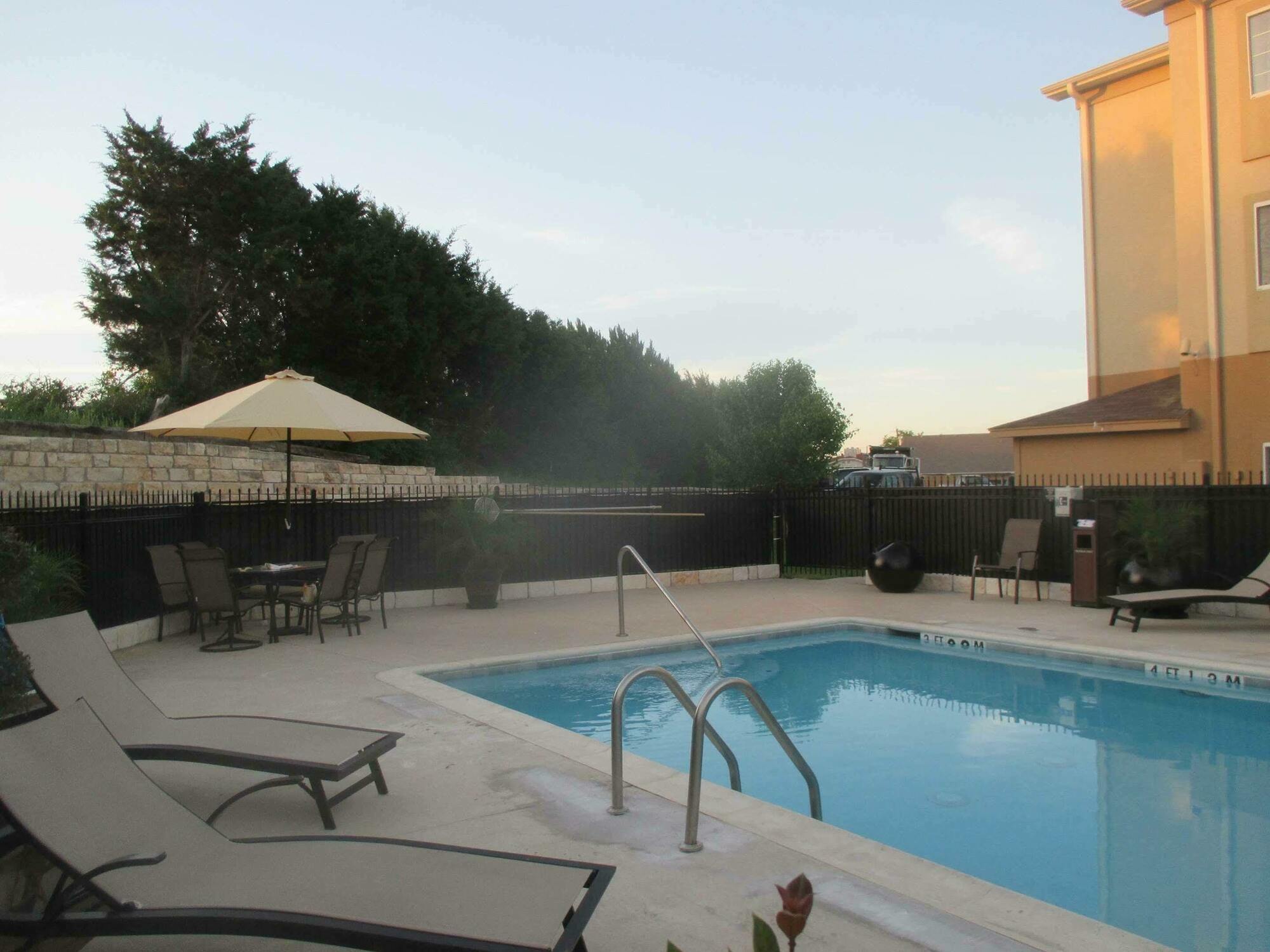 Best Western Harker Heights מראה חיצוני תמונה